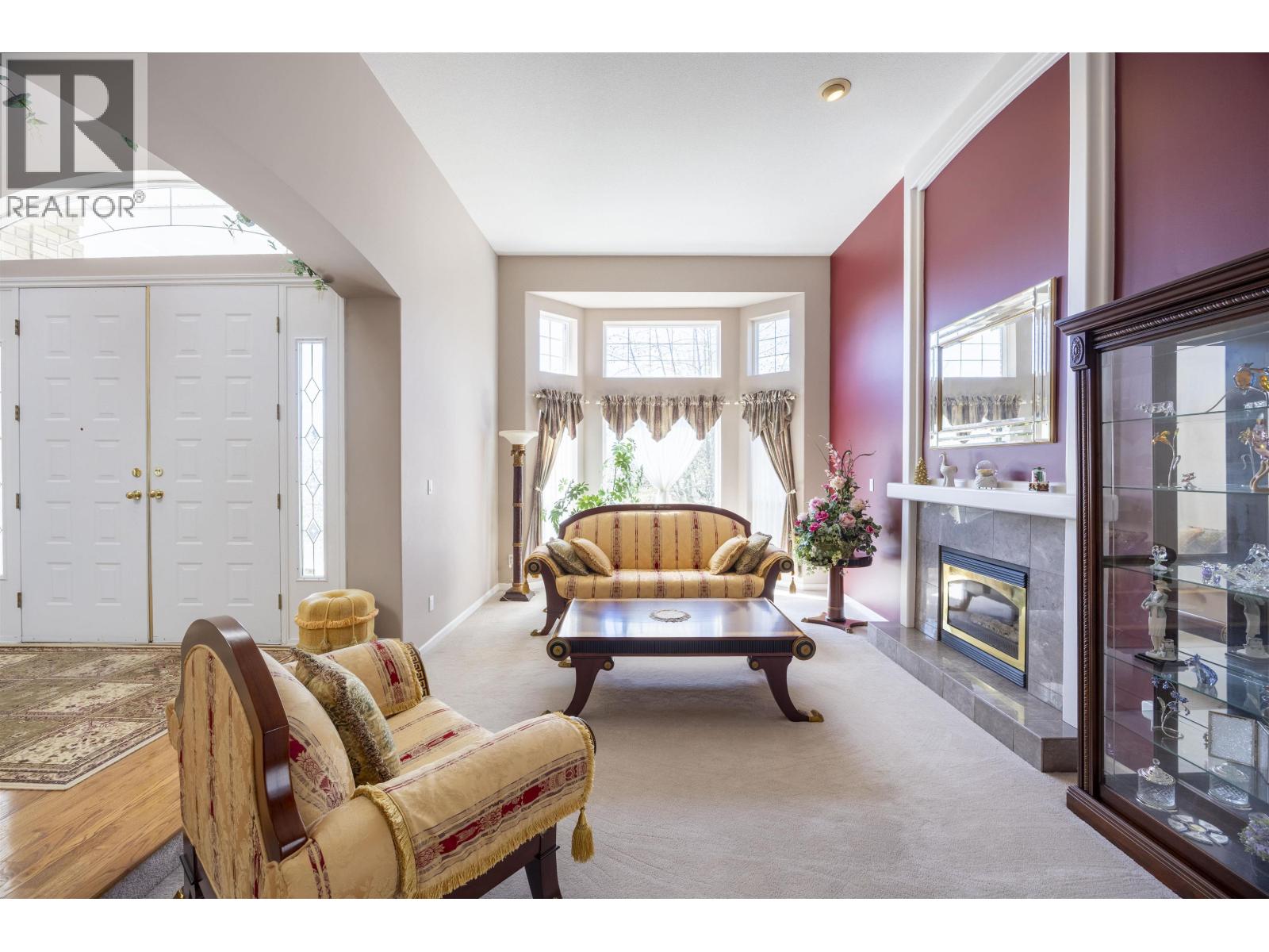 2551 Sapphire Place, Coquitlam, British Columbia V3E 2Z1 - Photo 3 - R3109064