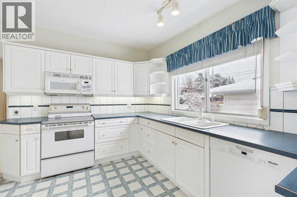 307 Wascana Road SE, Calgary, Alberta  T2J 1H7 - Photo 10 - A2299883