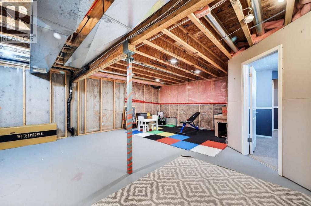 210 West Creek Bay, Chestermere, Alberta  T1X 1P6 - Photo 36 - A2297422