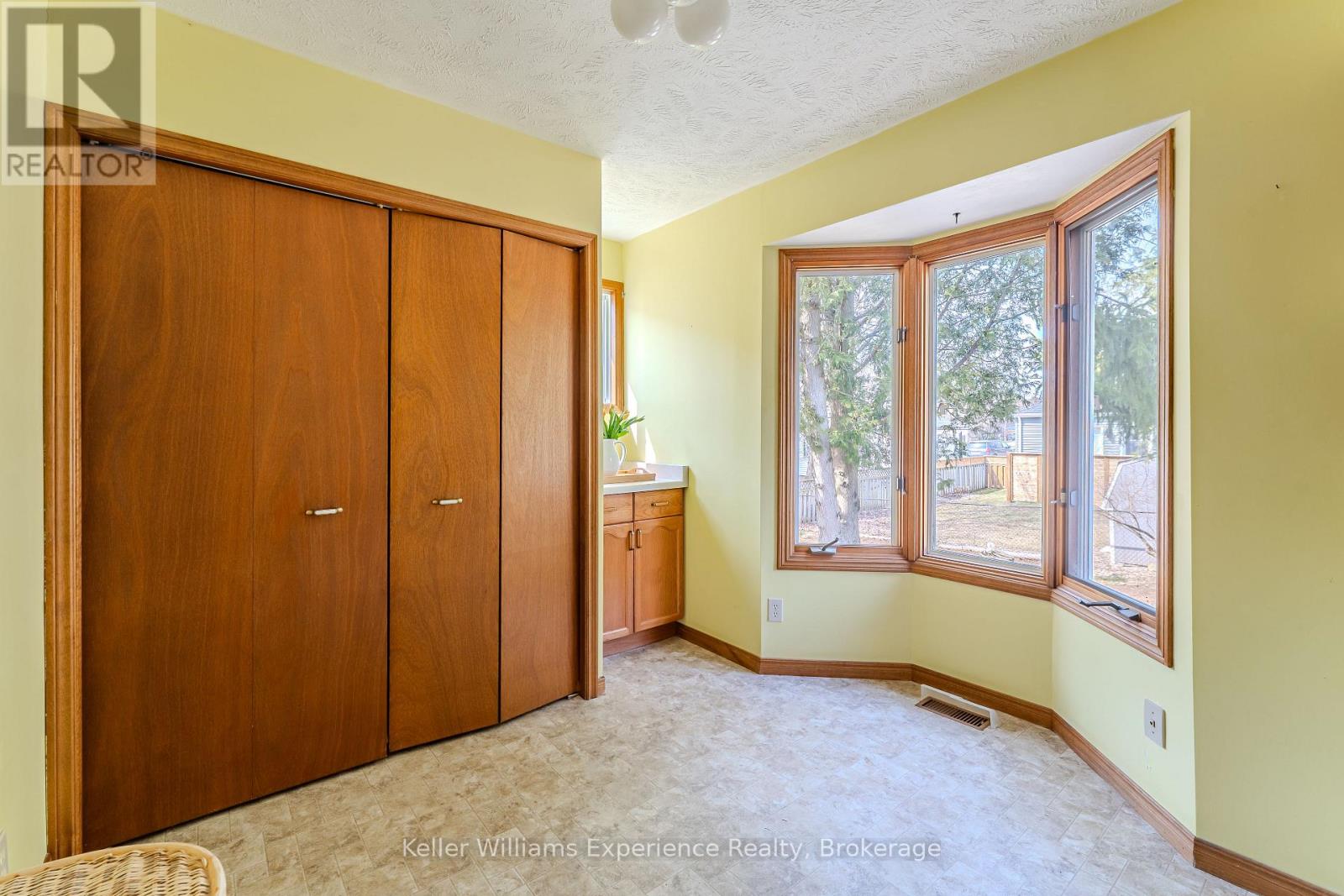 498 8th Avenue E, Owen Sound, Ontario  N4K 6S8 - Photo 18 - X12980600