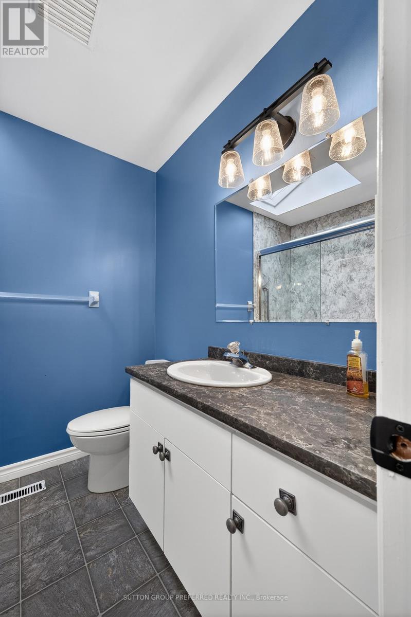 94 Kristina Crescent, London South, Ontario  N6E 3V4 - Photo 27 - X12980576