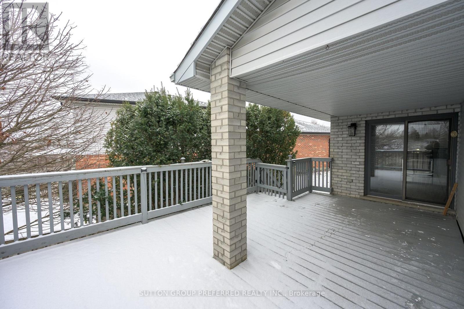 94 Kristina Crescent, London South, Ontario  N6E 3V4 - Photo 5 - X12980576