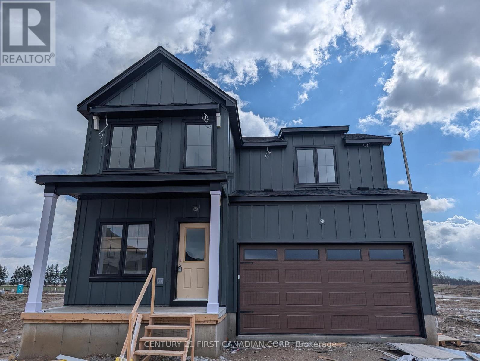 30 Sheldabren Street, North Middlesex, Ontario  N0M 1A0 - Photo 3 - X12980580