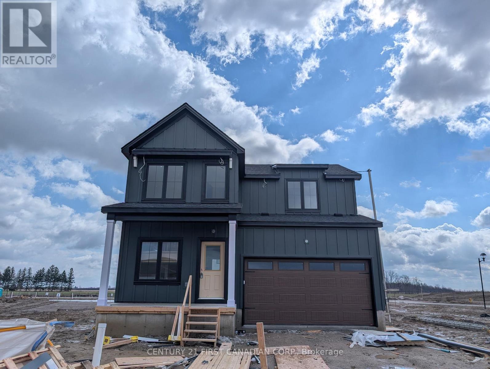 30 Sheldabren Street, North Middlesex, Ontario  N0M 1A0 - Photo 4 - X12980580