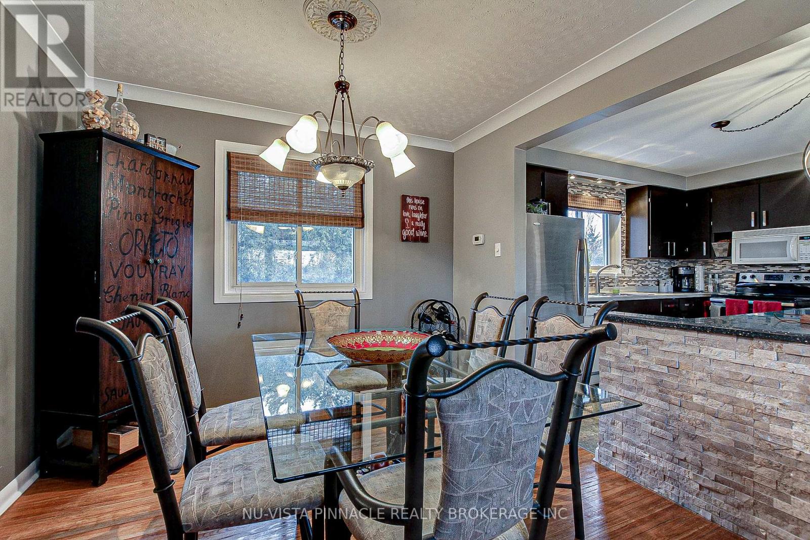 286 Panorama Crescent, London South, Ontario  N5Z 3H3 - Photo 12 - X12980678