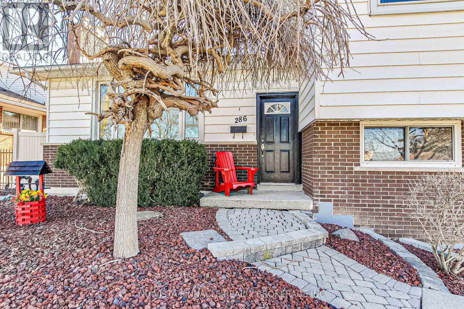 286 Panorama Crescent, London South, Ontario  N5Z 3H3 - Photo 5 - X12980678