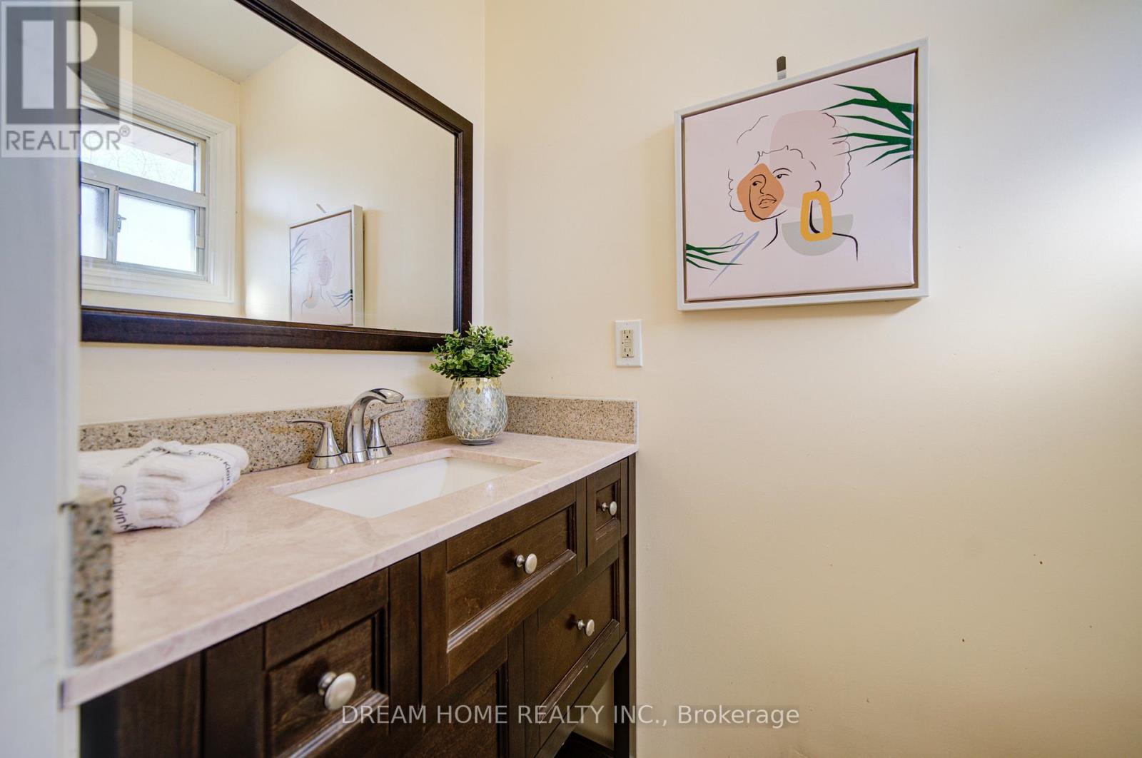 51 Kamloops Drive, Toronto, Ontario  M2J 3R6 - Photo 23 - C12980566