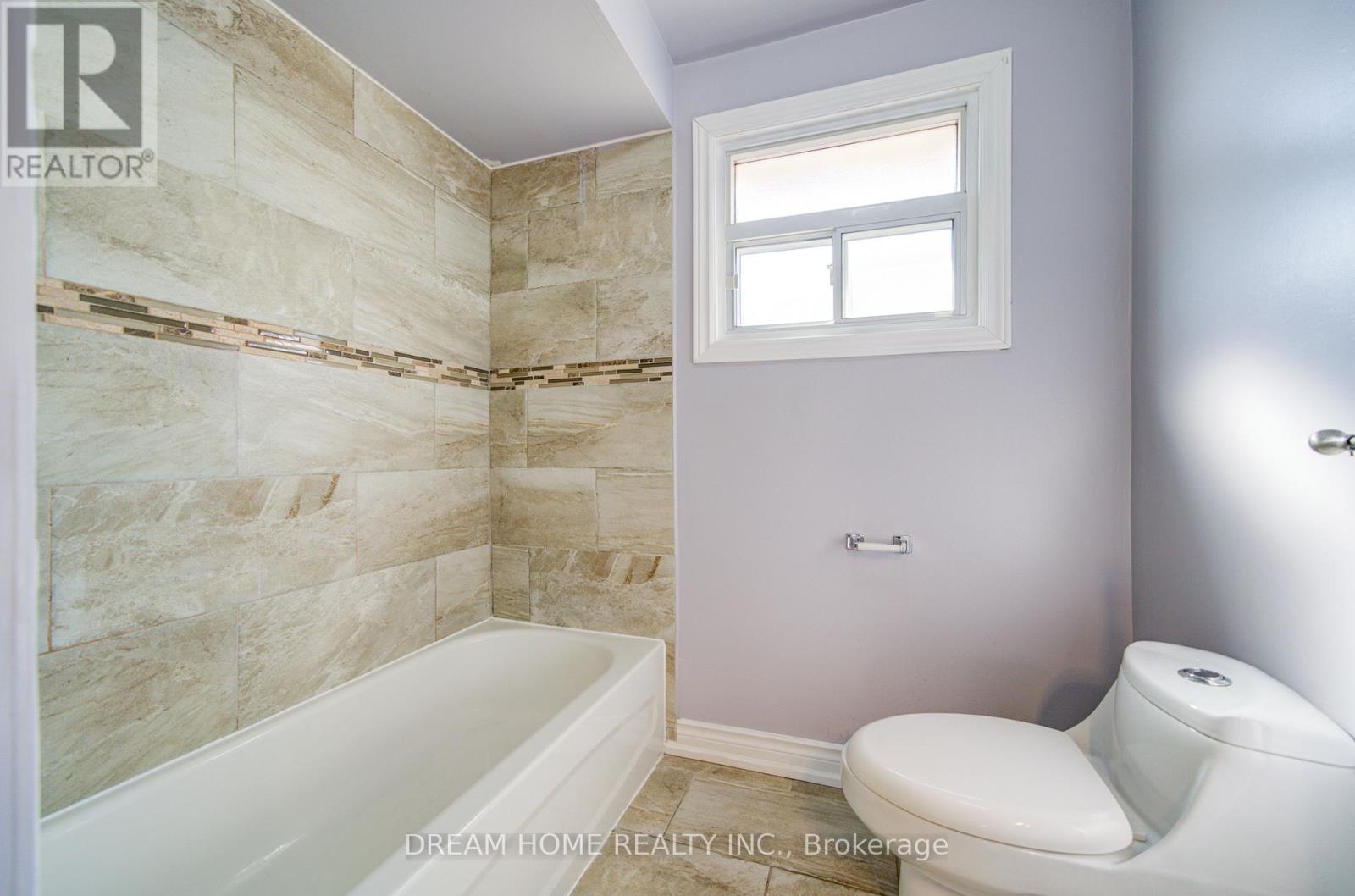 51 Kamloops Drive, Toronto, Ontario  M2J 3R6 - Photo 28 - C12980566