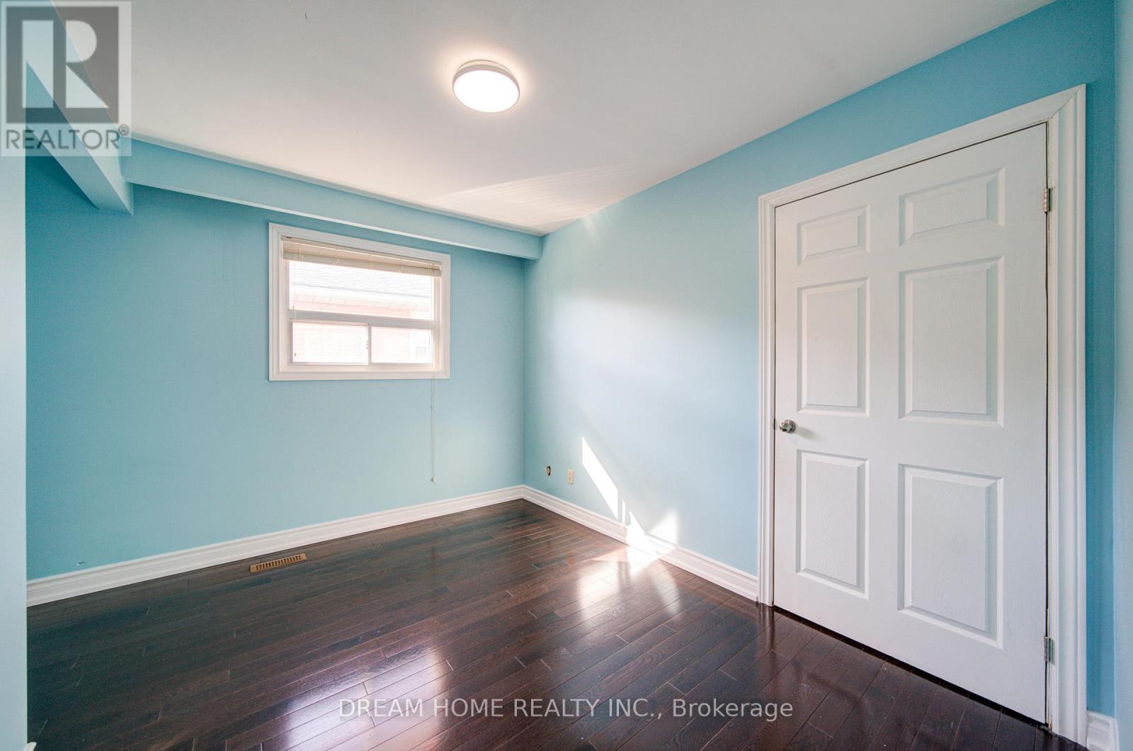 51 Kamloops Drive, Toronto, Ontario  M2J 3R6 - Photo 32 - C12980566