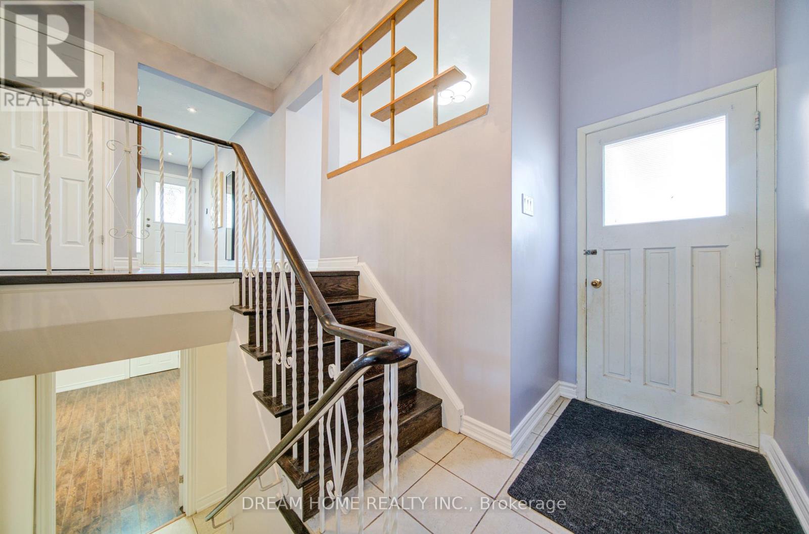 51 Kamloops Drive, Toronto, Ontario  M2J 3R6 - Photo 33 - C12980566