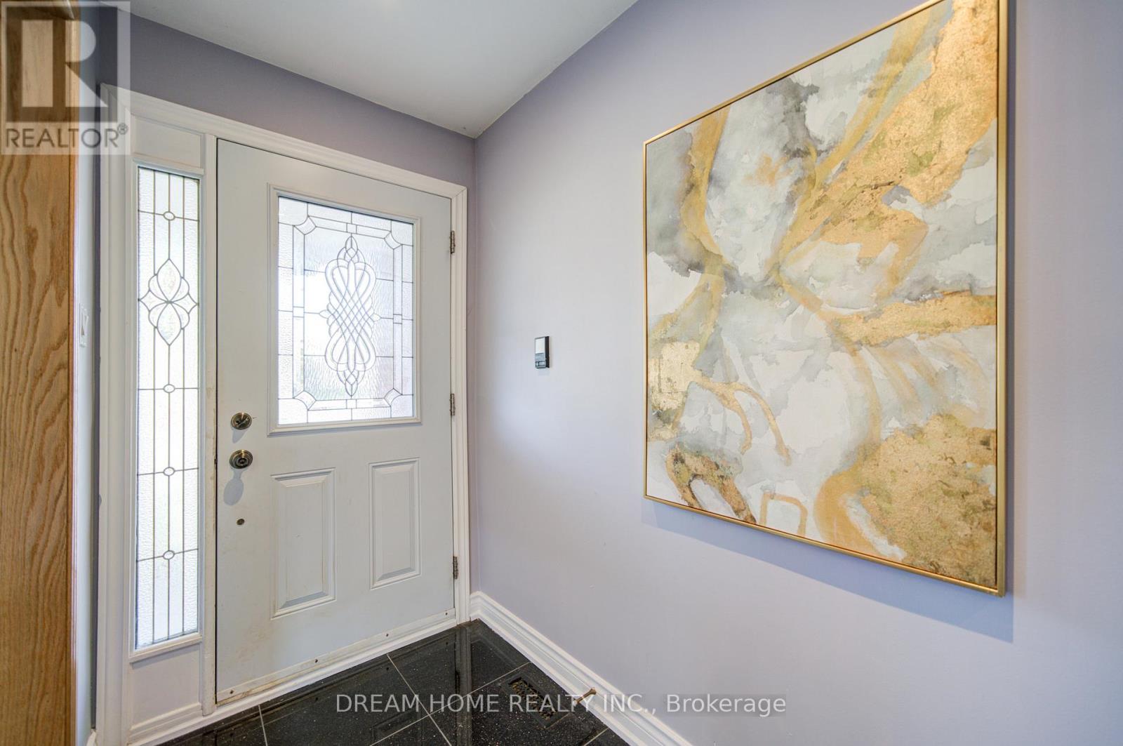 51 Kamloops Drive, Toronto, Ontario  M2J 3R6 - Photo 4 - C12980566