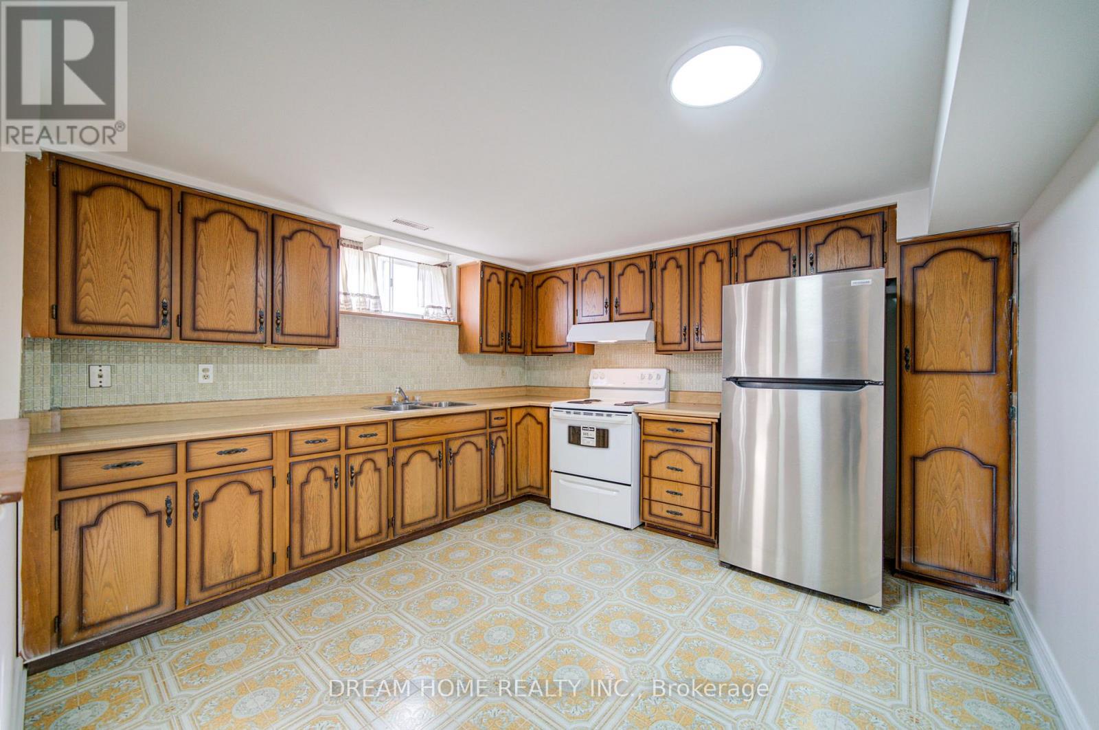 51 Kamloops Drive, Toronto, Ontario  M2J 3R6 - Photo 42 - C12980566