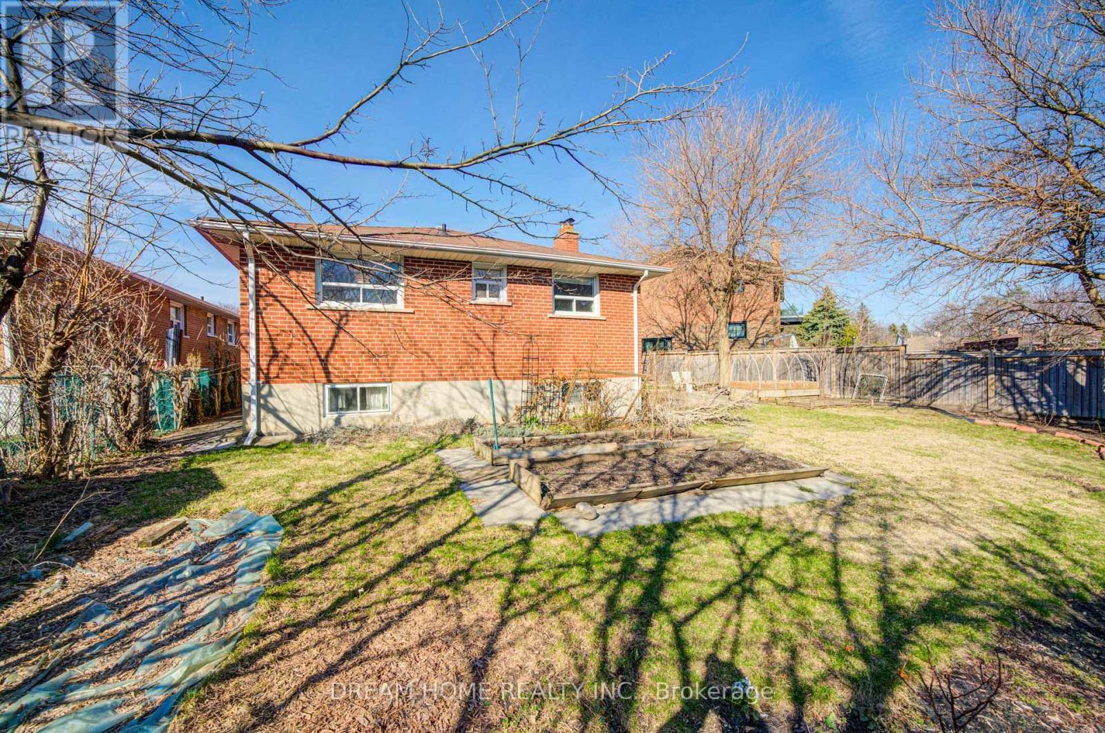 51 Kamloops Drive, Toronto, Ontario  M2J 3R6 - Photo 48 - C12980566