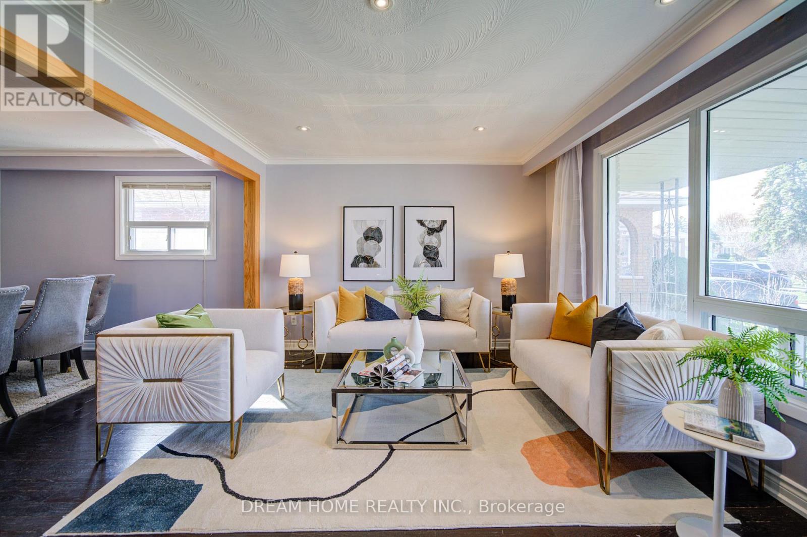 51 Kamloops Drive, Toronto, Ontario  M2J 3R6 - Photo 6 - C12980566