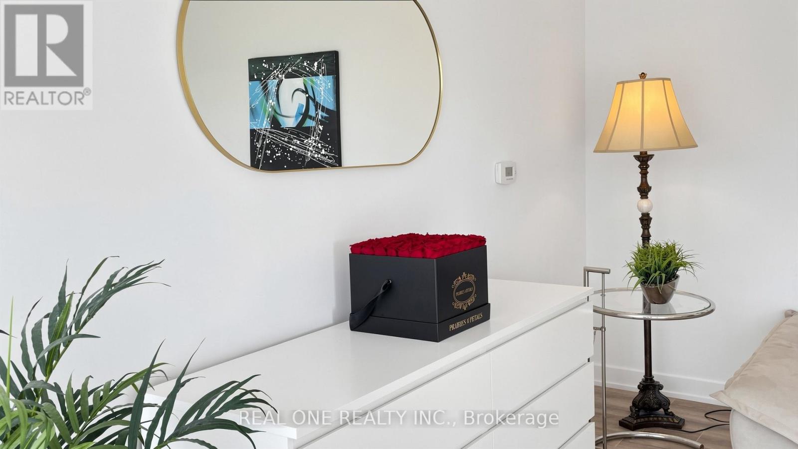 907 - 15 Queens Quay E, Toronto, Ontario  M5E 0C5 - Photo 14 - C12980570