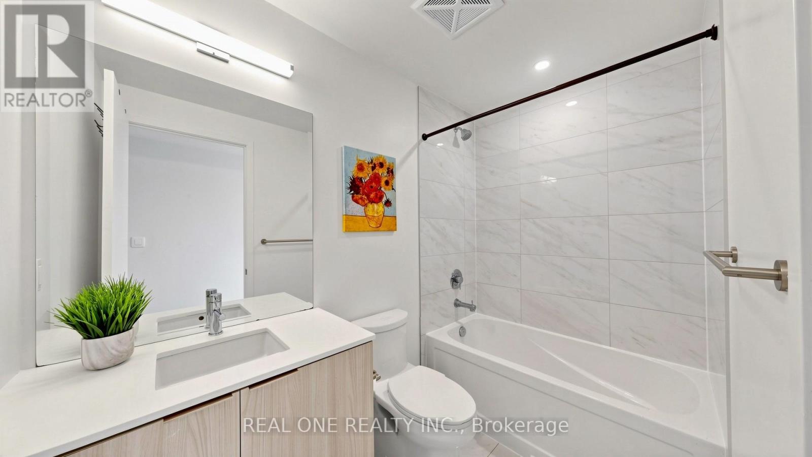 907 - 15 Queens Quay E, Toronto, Ontario  M5E 0C5 - Photo 25 - C12980570