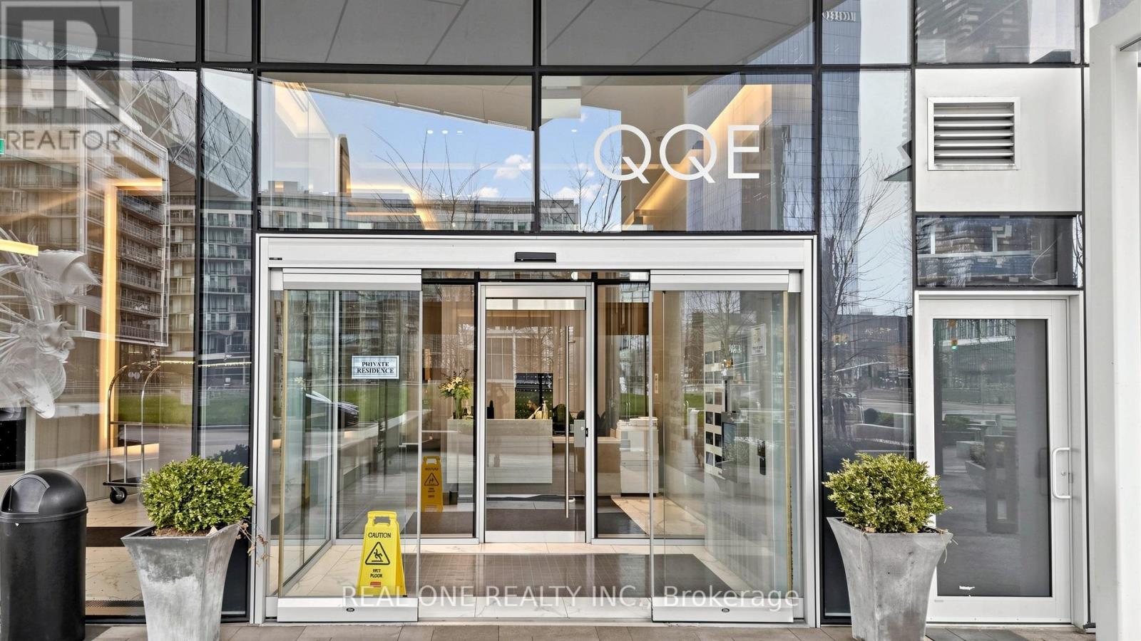 907 - 15 Queens Quay E, Toronto, Ontario  M5E 0C5 - Photo 31 - C12980570