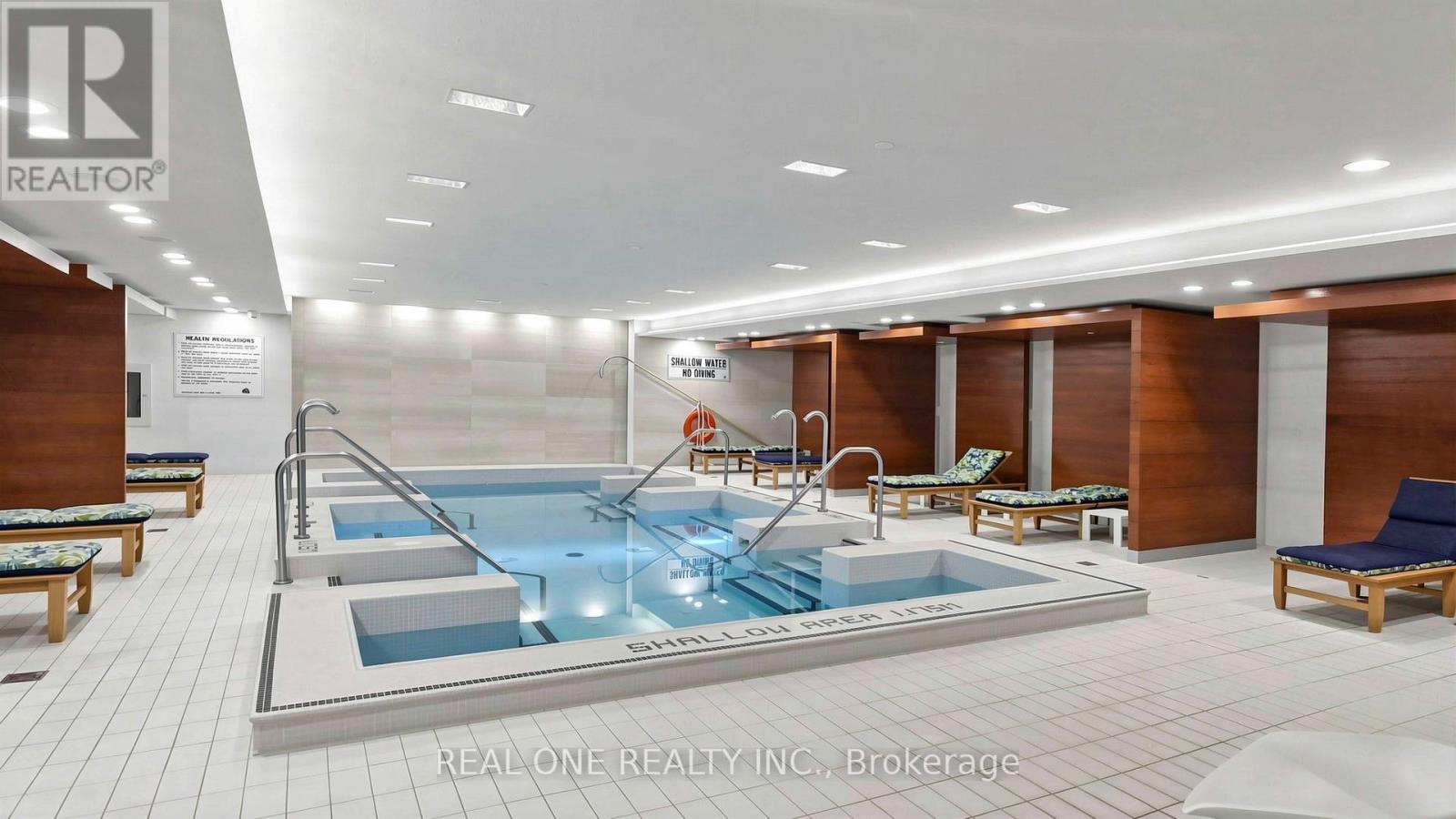 907 - 15 Queens Quay E, Toronto, Ontario  M5E 0C5 - Photo 37 - C12980570