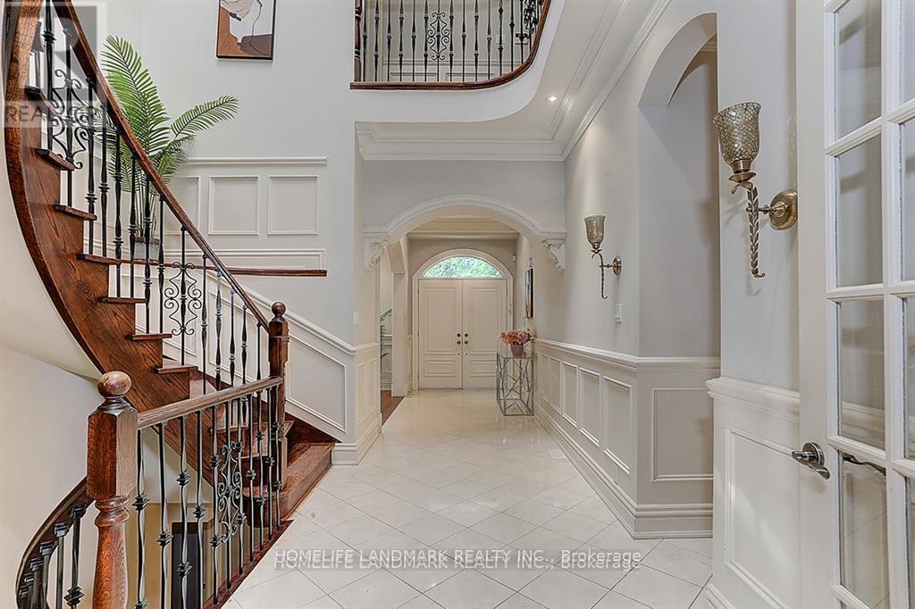 34 Moccasin Trail, Toronto, Ontario  M3C 1Y7 - Photo 16 - C12980596