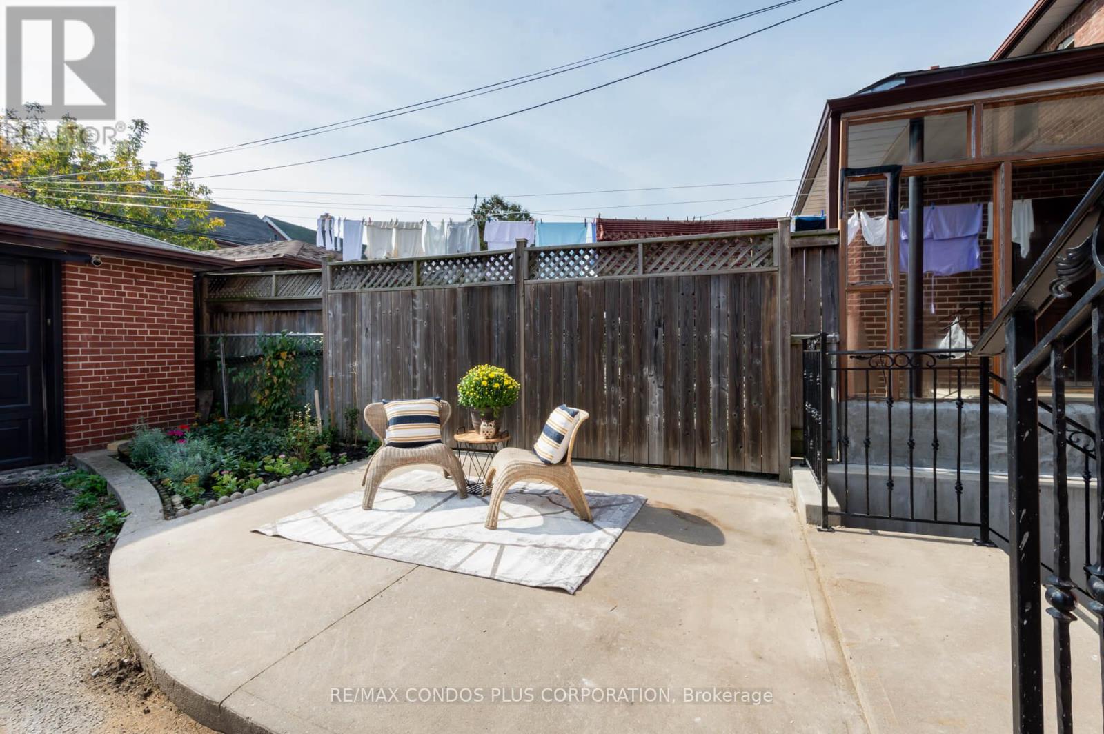 129 Holland Park Avenue, Toronto, Ontario  M6E 1L5 - Photo 30 - C12980602