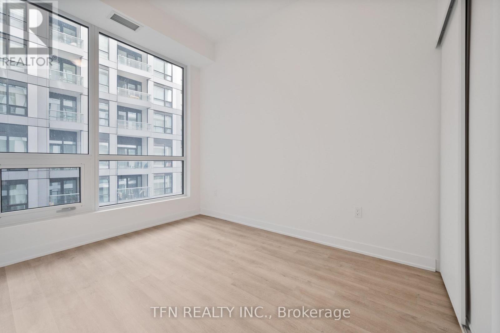 515 - 15 Richardson Street, Toronto, Ontario  M5A 0Y5 - Photo 4 - C12980672