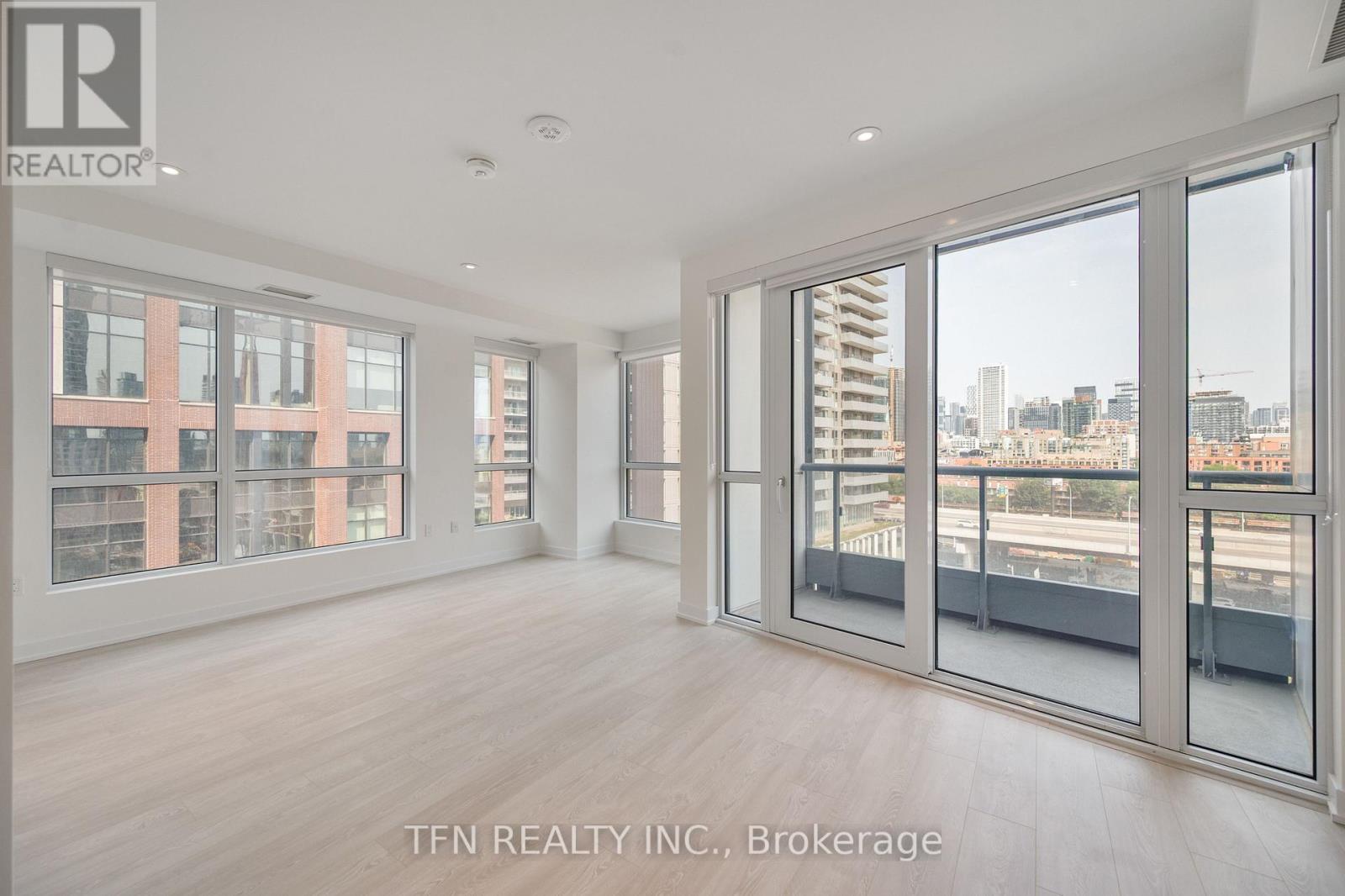 929 - 15 RICHARDSON STREET, Toronto, Ontario