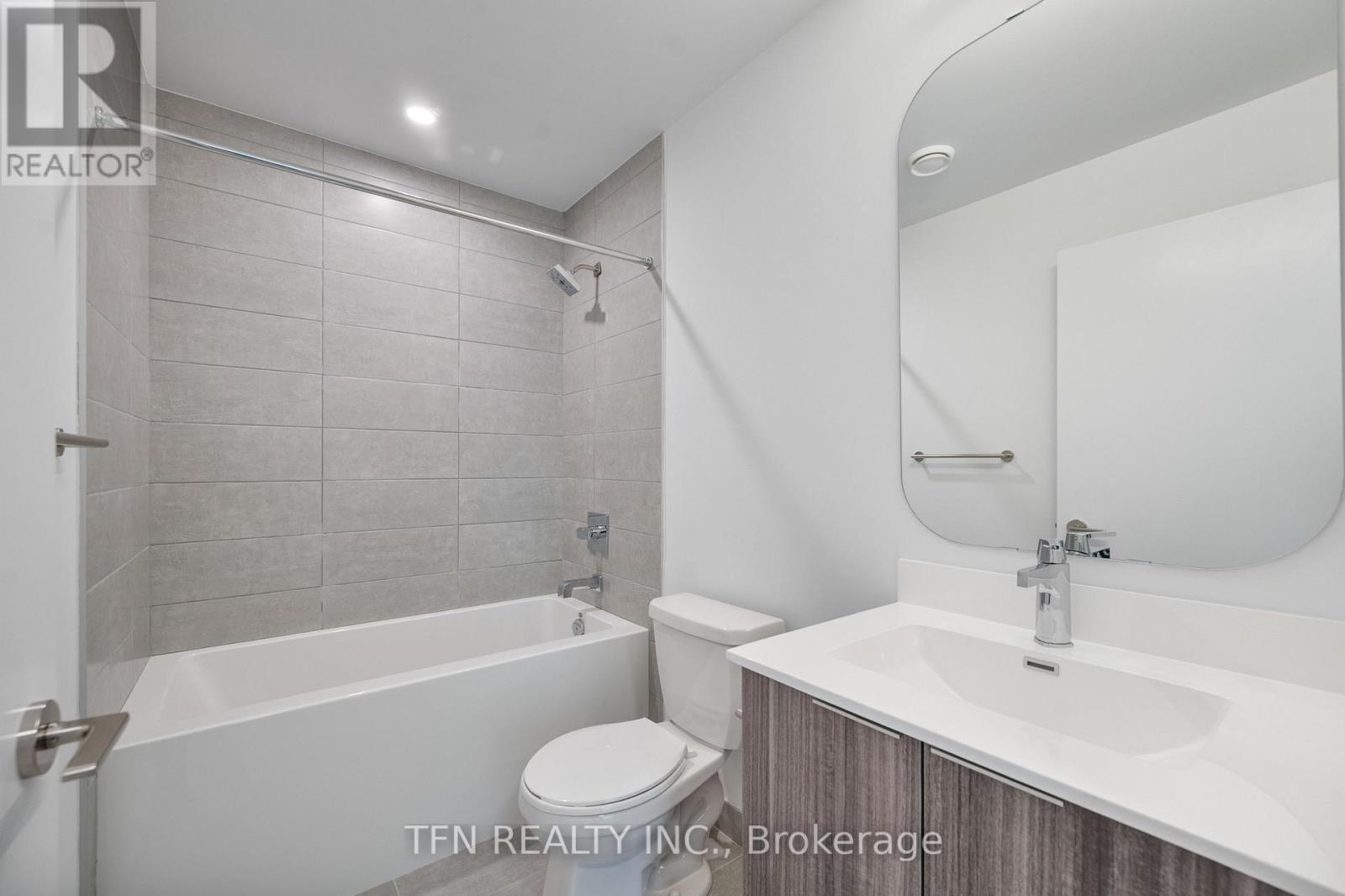 929 - 15 Richardson Street, Toronto, Ontario  M5A 0Y5 - Photo 10 - C12980674