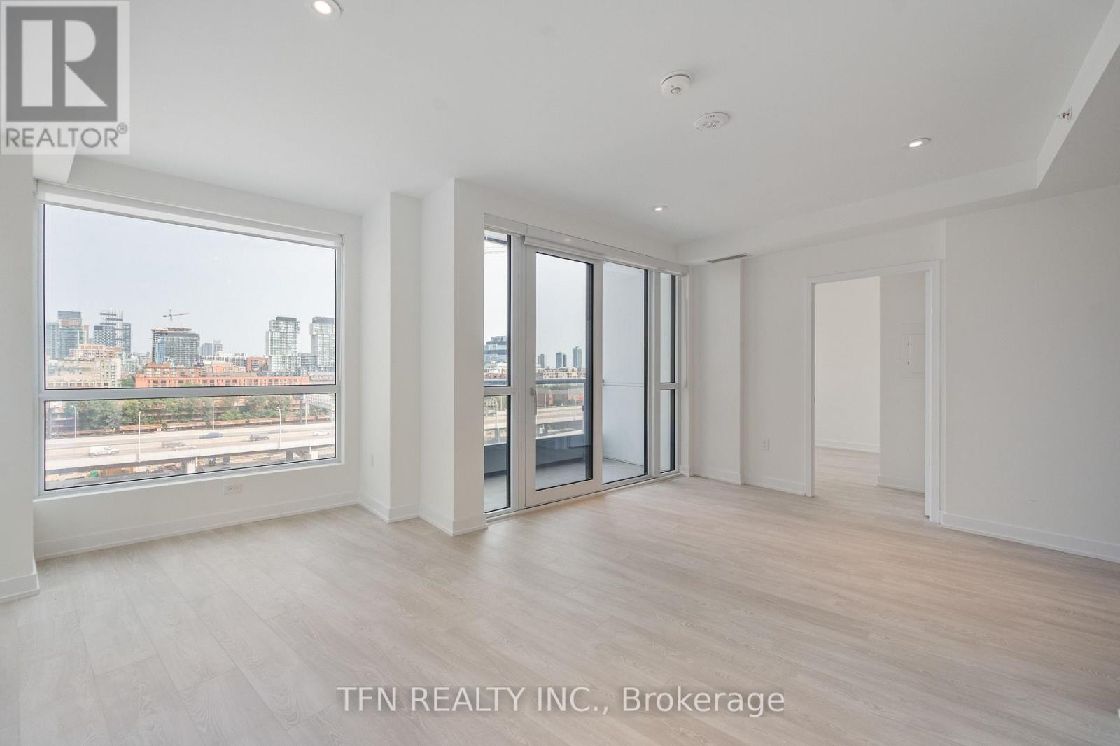 929 - 15 Richardson Street, Toronto, Ontario  M5A 0Y5 - Photo 3 - C12980674