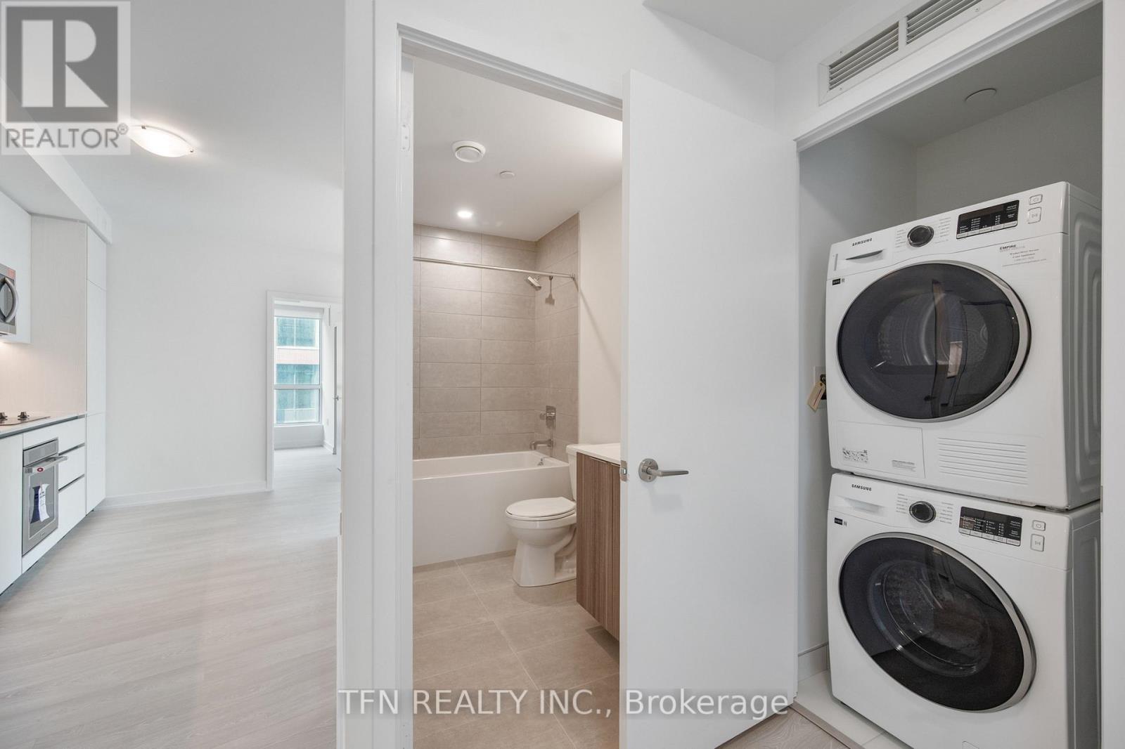 929 - 15 Richardson Street, Toronto, Ontario  M5A 0Y5 - Photo 9 - C12980674