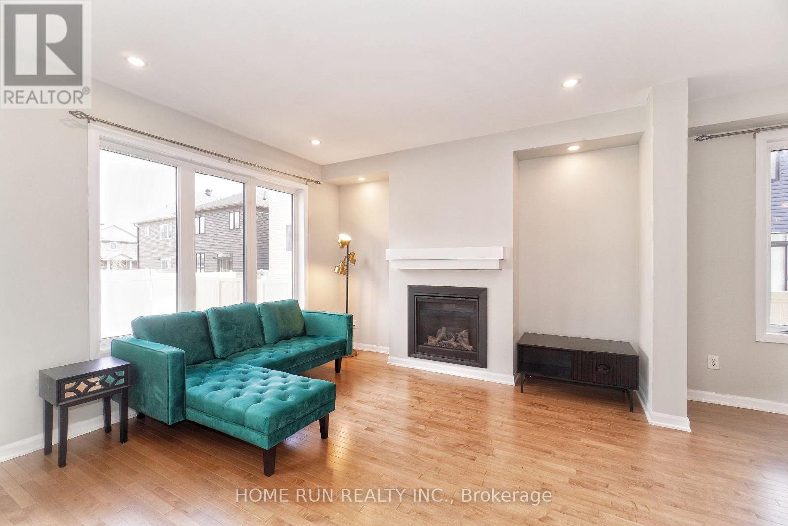 10 Eramosa Crescent, Ottawa, Ontario  K2T 0R3 - Photo 17 - X12980666