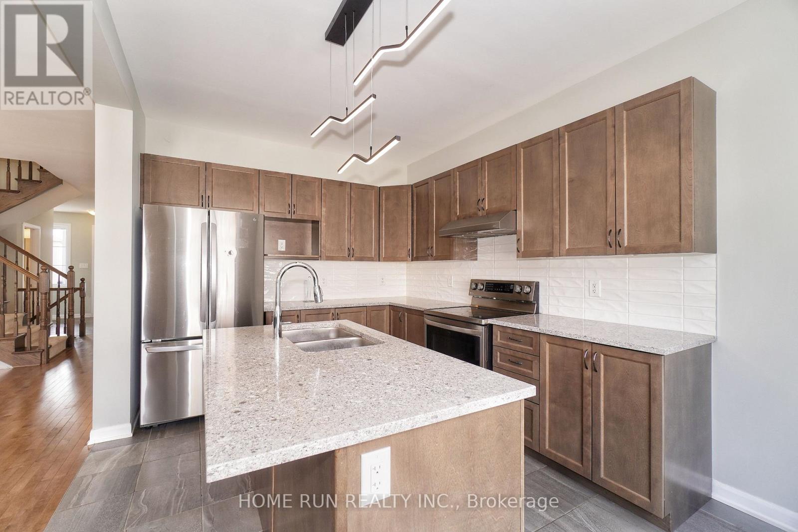 10 Eramosa Crescent, Ottawa, Ontario  K2T 0R3 - Photo 20 - X12980666