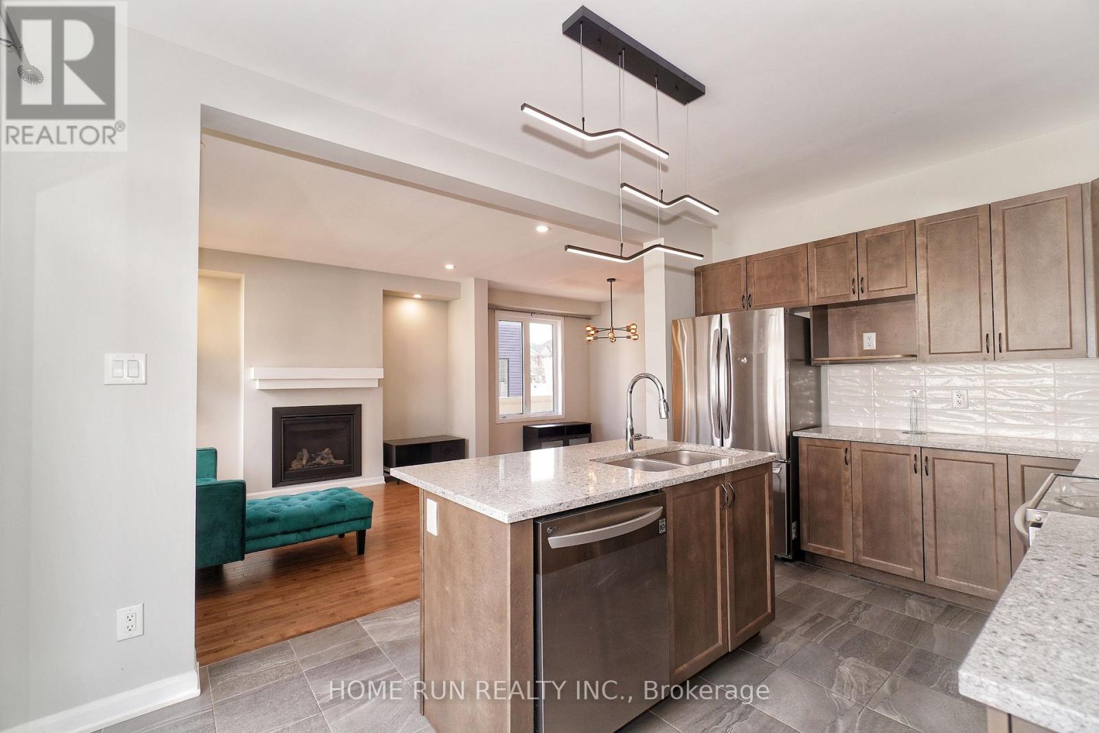 10 Eramosa Crescent, Ottawa, Ontario  K2T 0R3 - Photo 24 - X12980666