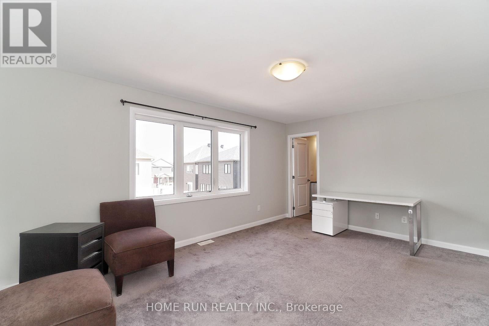 10 Eramosa Crescent, Ottawa, Ontario  K2T 0R3 - Photo 28 - X12980666