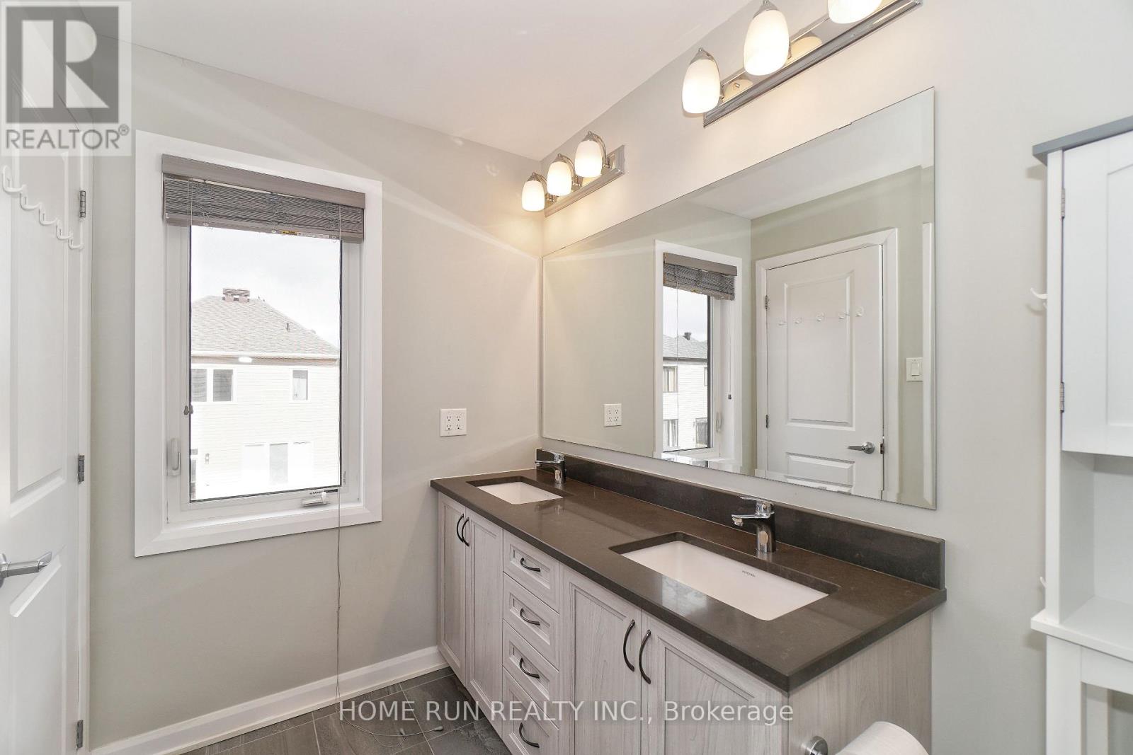 10 Eramosa Crescent, Ottawa, Ontario  K2T 0R3 - Photo 31 - X12980666