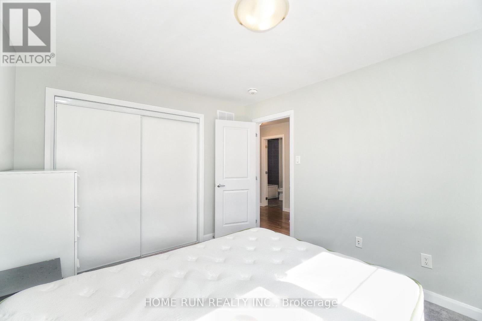 10 Eramosa Crescent, Ottawa, Ontario  K2T 0R3 - Photo 37 - X12980666