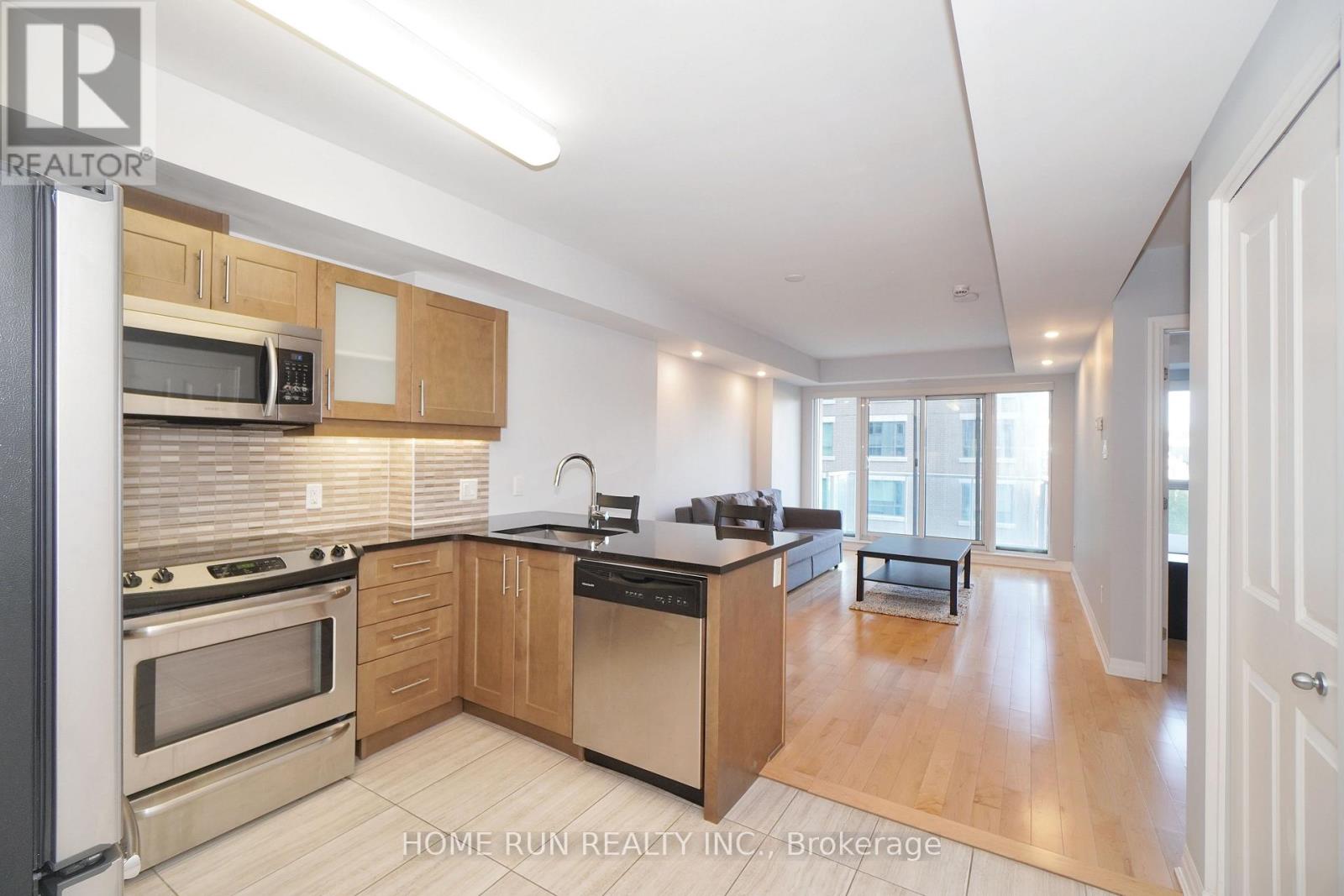 603 - 195 Besserer Street, Ottawa, Ontario  K1N 0B6 - Photo 2 - X12980670