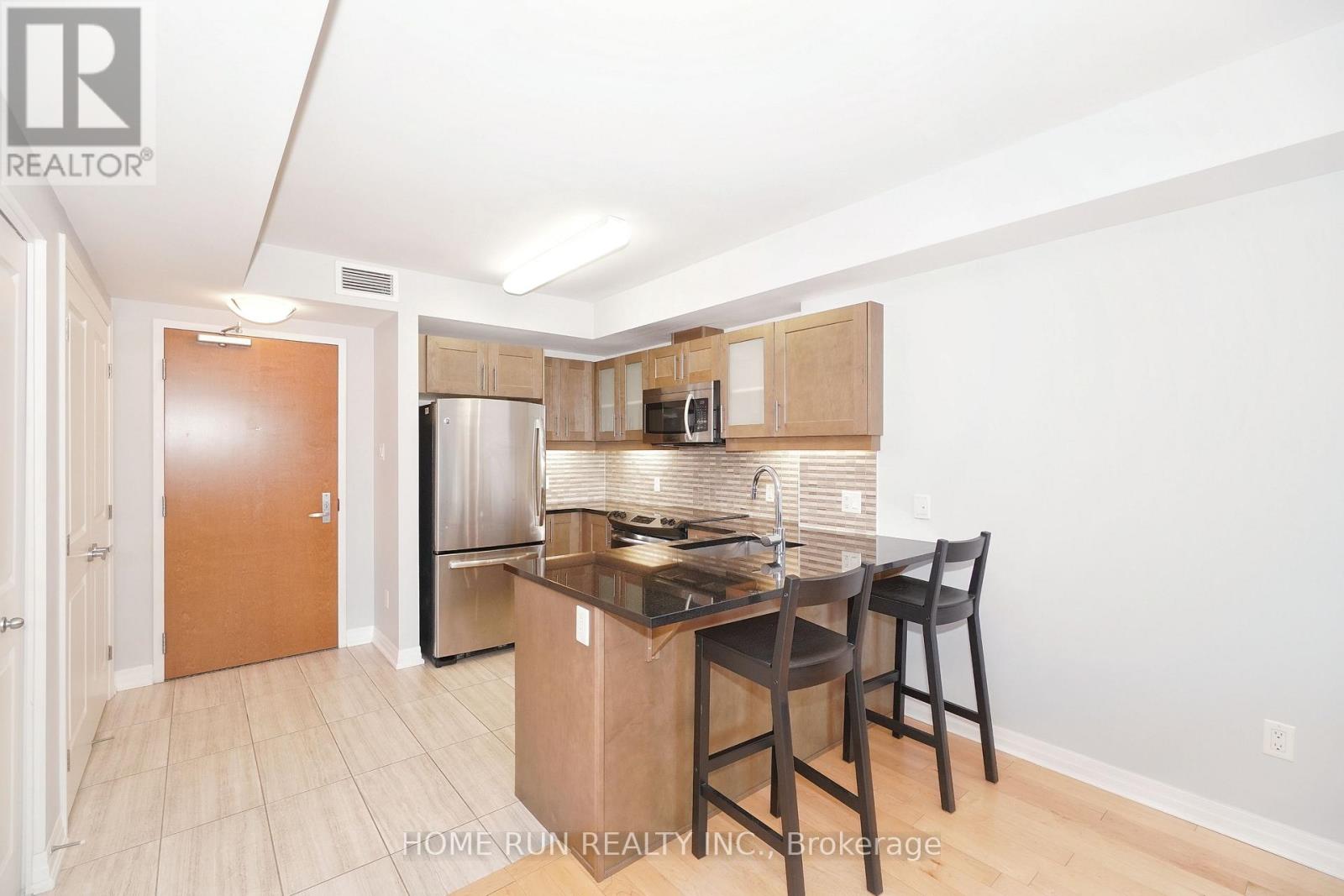 603 - 195 Besserer Street, Ottawa, Ontario  K1N 0B6 - Photo 3 - X12980670