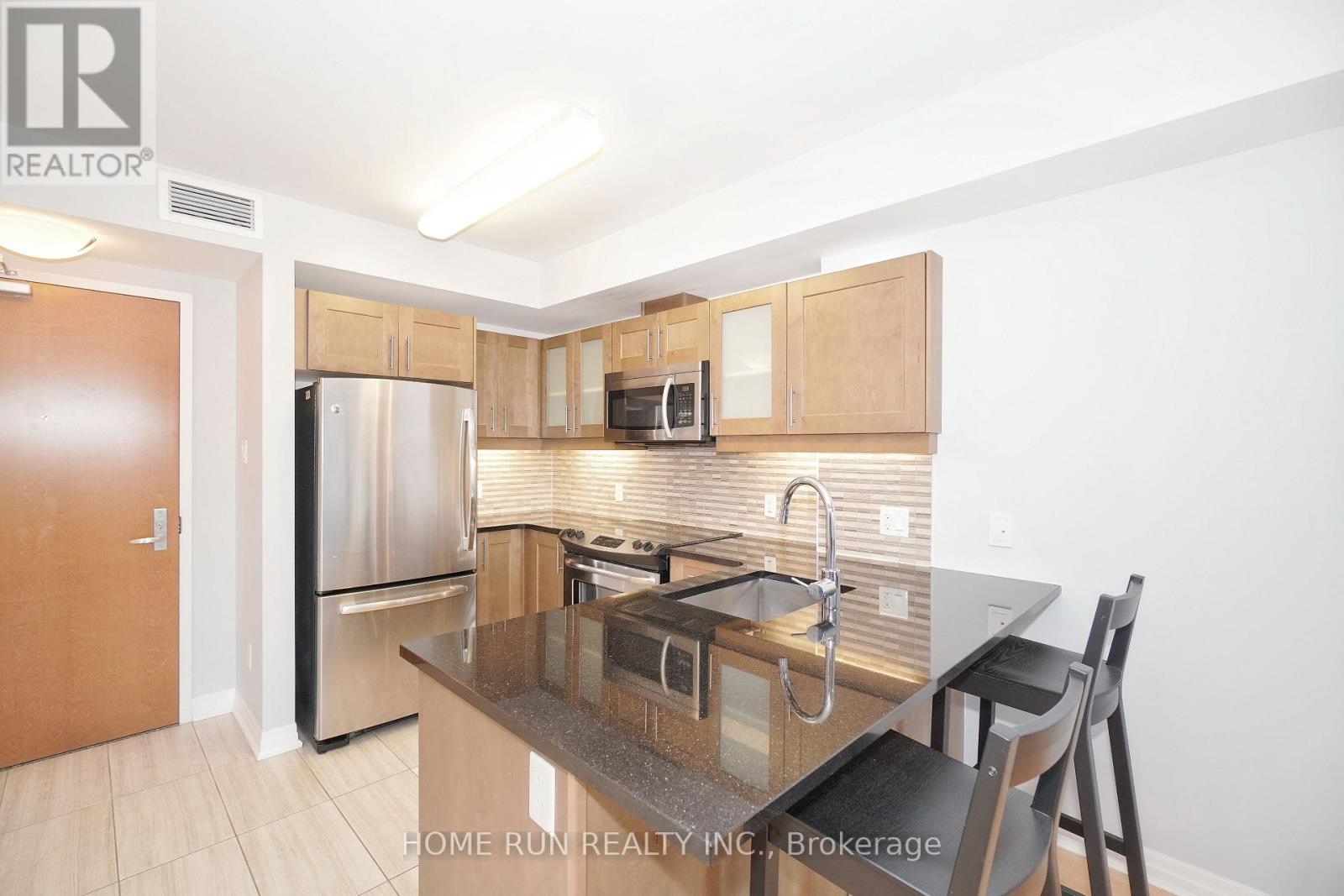 603 - 195 Besserer Street, Ottawa, Ontario  K1N 0B6 - Photo 5 - X12980670