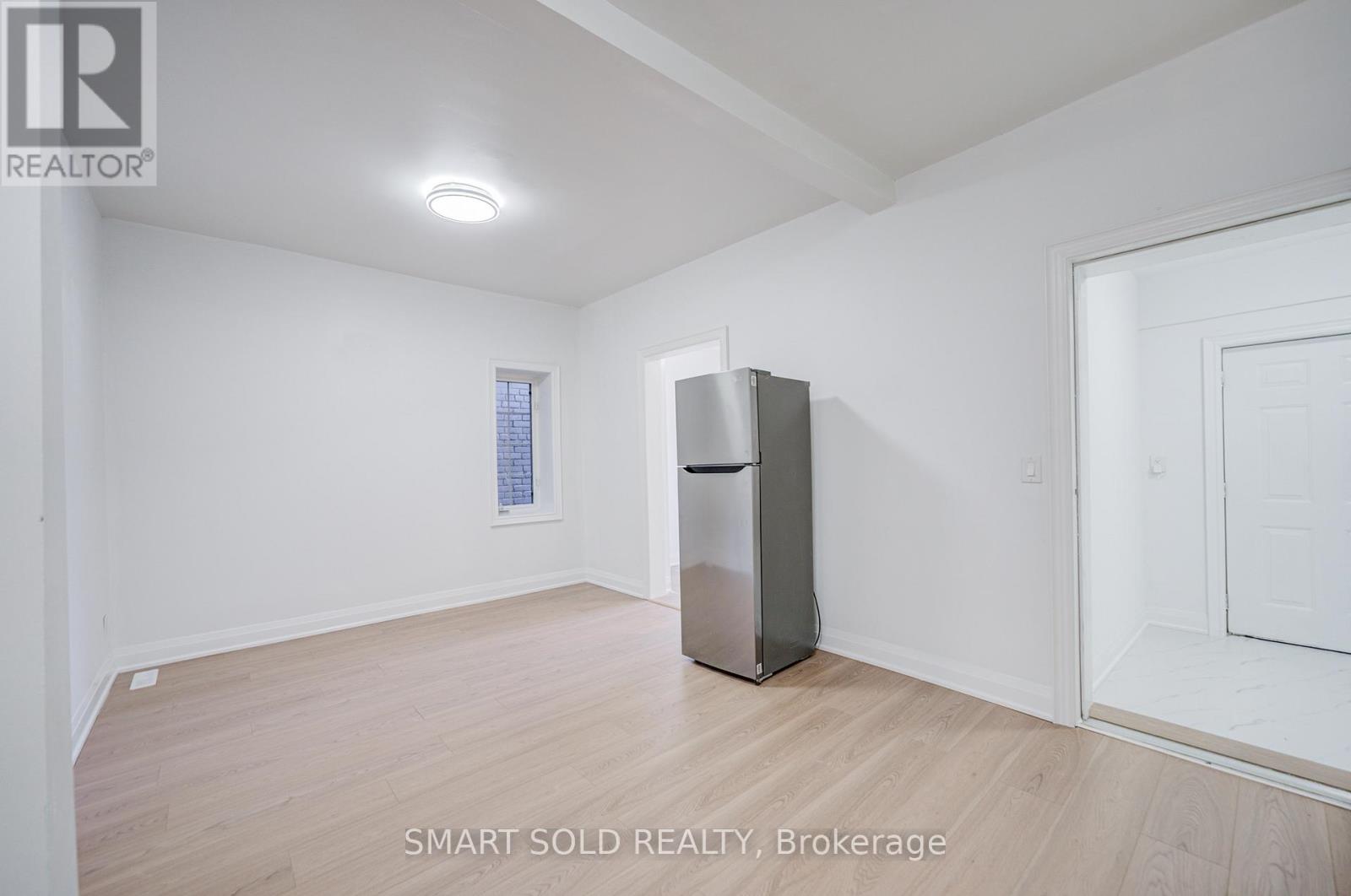 1081 Gerrard Street E, Toronto, Ontario  M4M 1Z9 - Photo 10 - E12980582