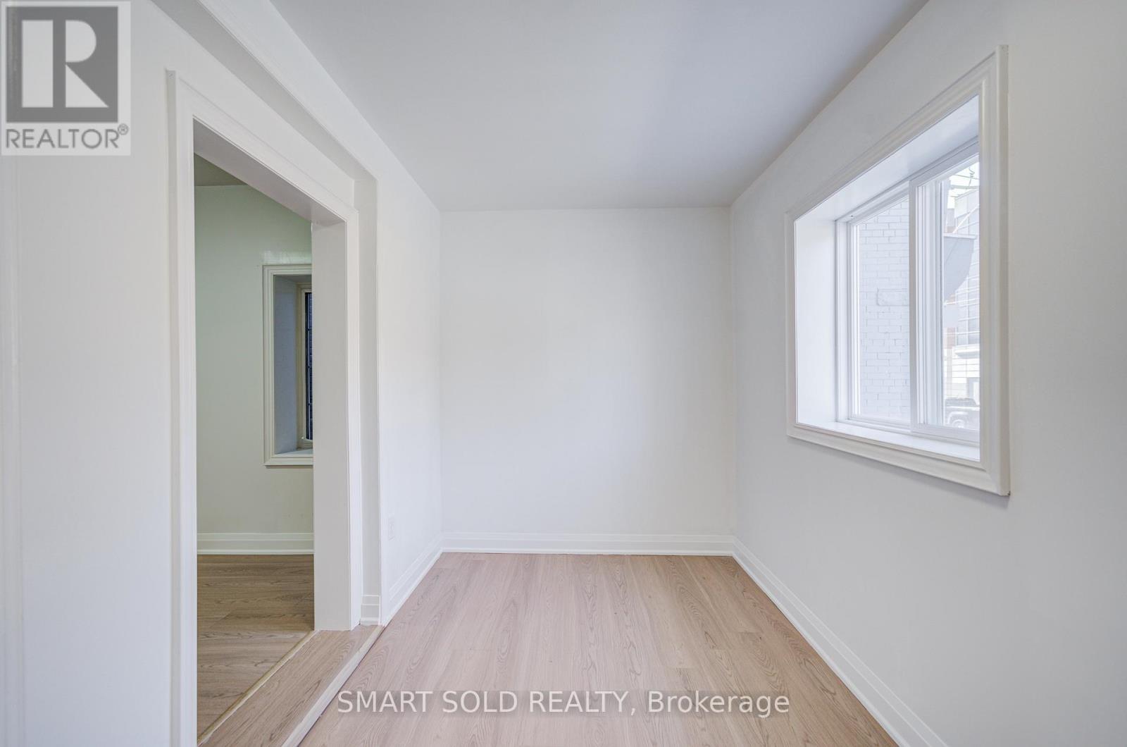 1081 Gerrard Street E, Toronto, Ontario  M4M 1Z9 - Photo 11 - E12980582