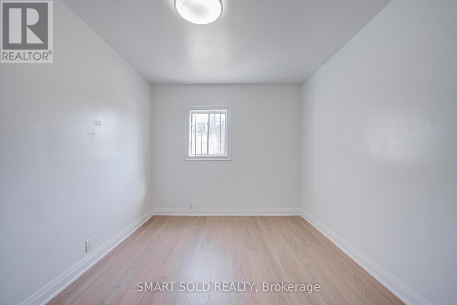 1081 Gerrard Street E, Toronto, Ontario  M4M 1Z9 - Photo 15 - E12980582