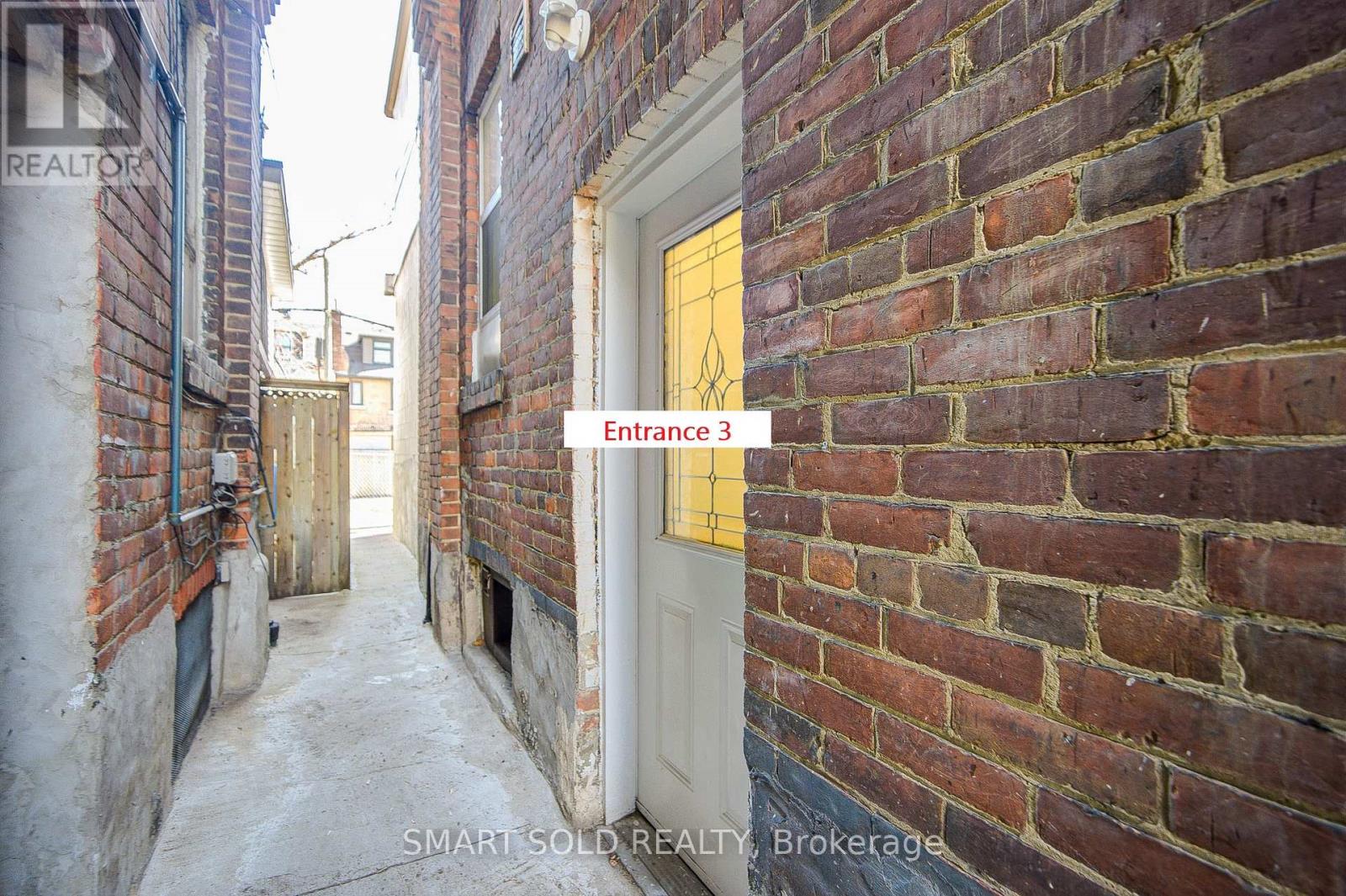 1081 Gerrard Street E, Toronto, Ontario  M4M 1Z9 - Photo 35 - E12980582