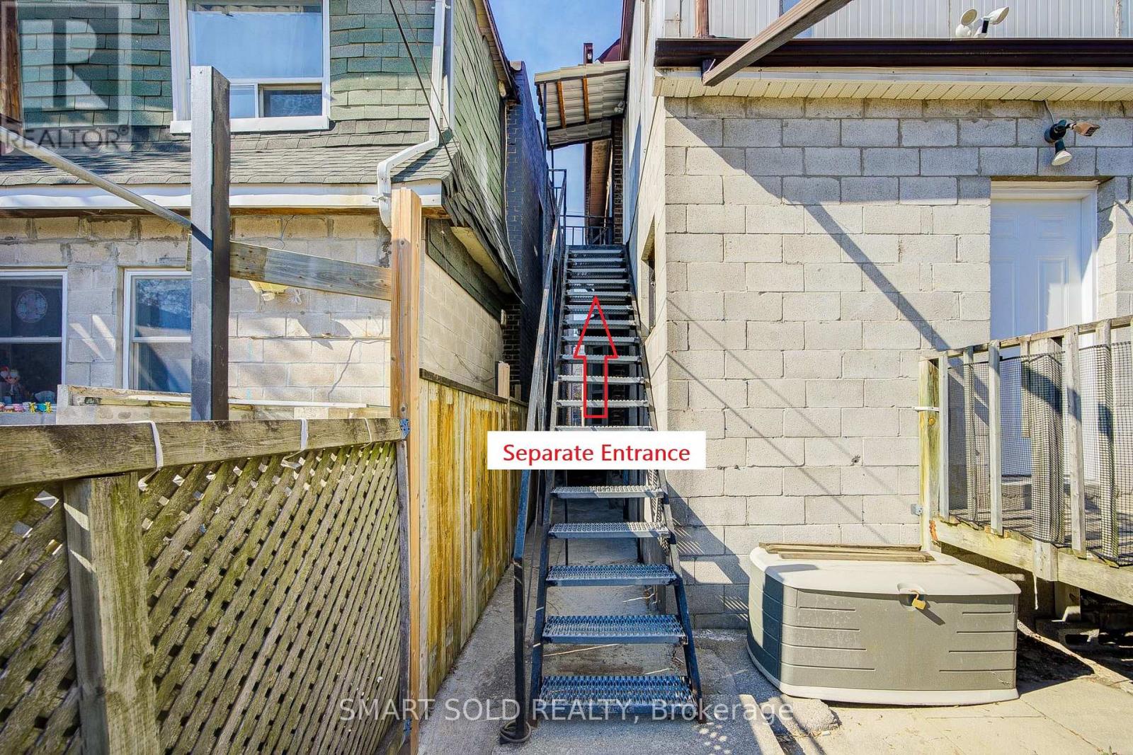 1081 Gerrard Street E, Toronto, Ontario  M4M 1Z9 - Photo 36 - E12980582