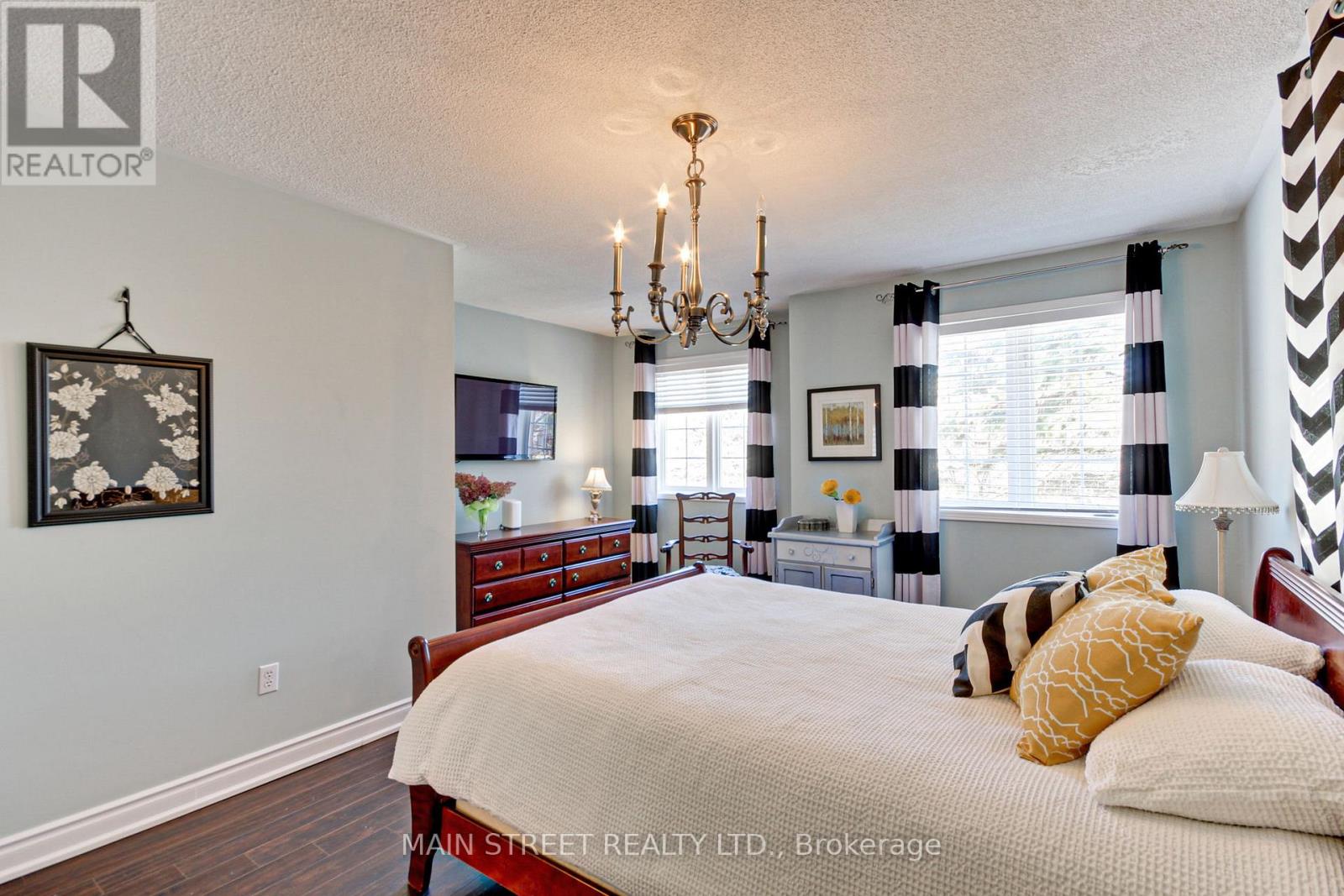 108 Hollandview Trail, Aurora, Ontario  L4G 7H6 - Photo 28 - N12980578