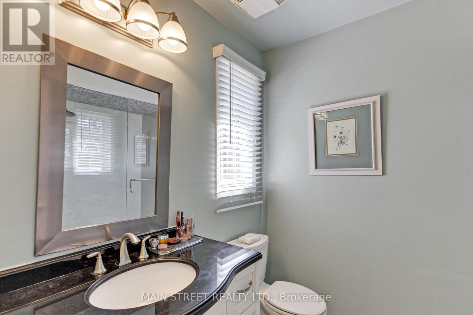 108 Hollandview Trail, Aurora, Ontario  L4G 7H6 - Photo 30 - N12980578