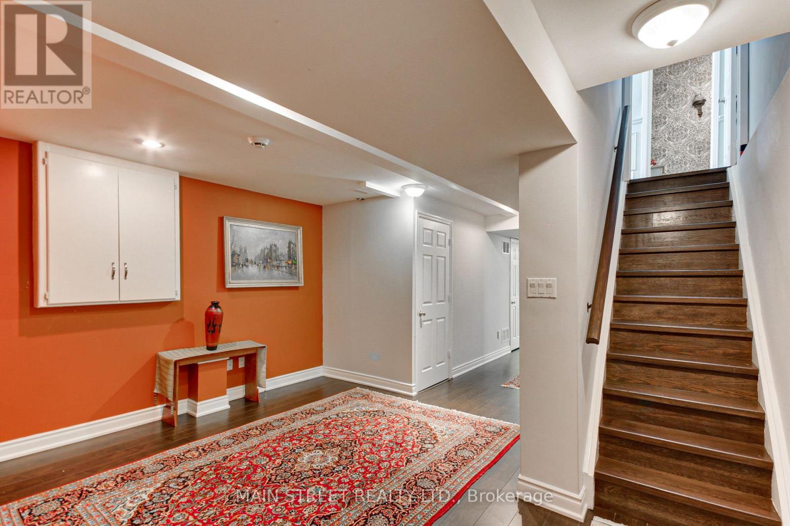 108 Hollandview Trail, Aurora, Ontario  L4G 7H6 - Photo 35 - N12980578