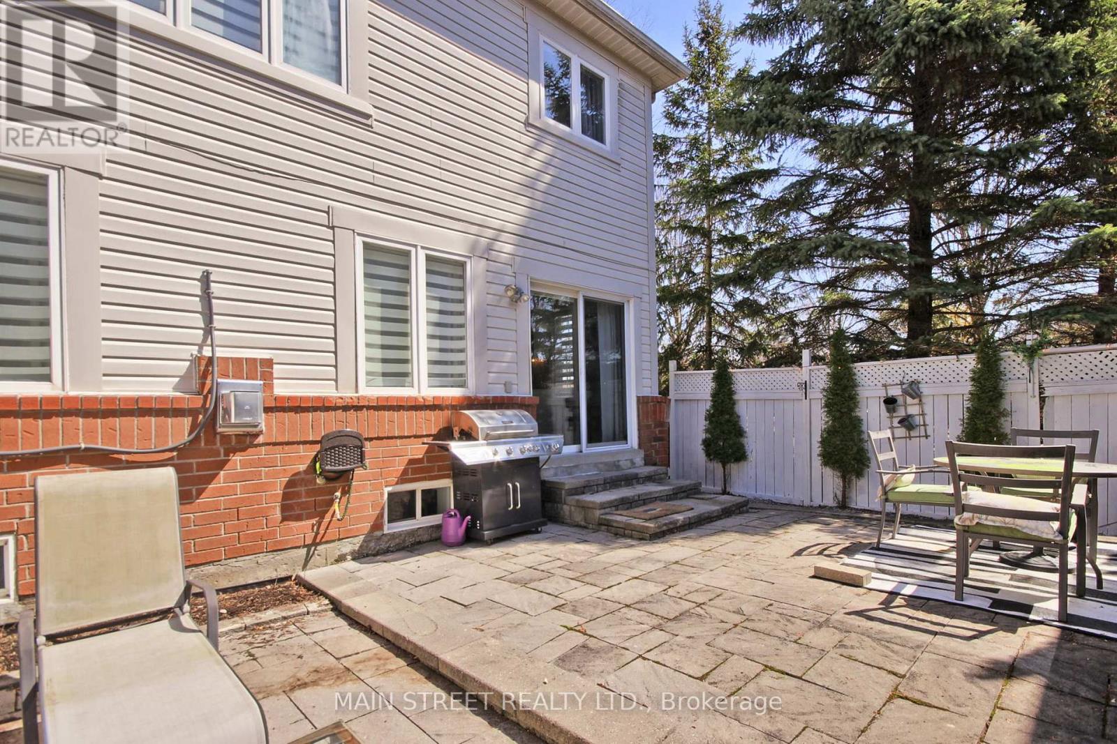 108 Hollandview Trail, Aurora, Ontario  L4G 7H6 - Photo 41 - N12980578