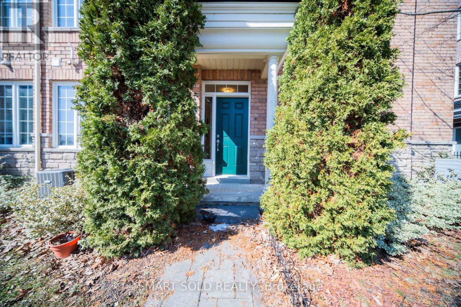 154 Yorkland Street, Richmond Hill, Ontario  L4S 0E1 - Photo 2 - N12980586