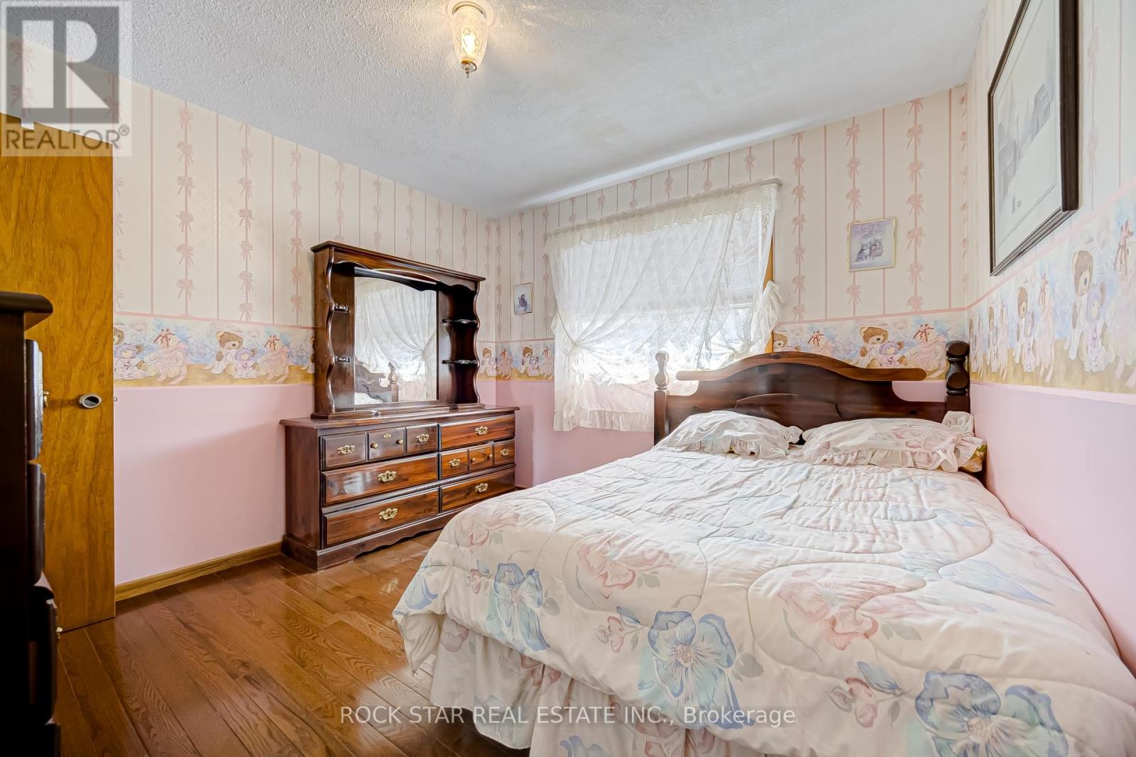 115 Glen Shields Avenue, Vaughan, Ontario  L4K 1S9 - Photo 18 - N12980588