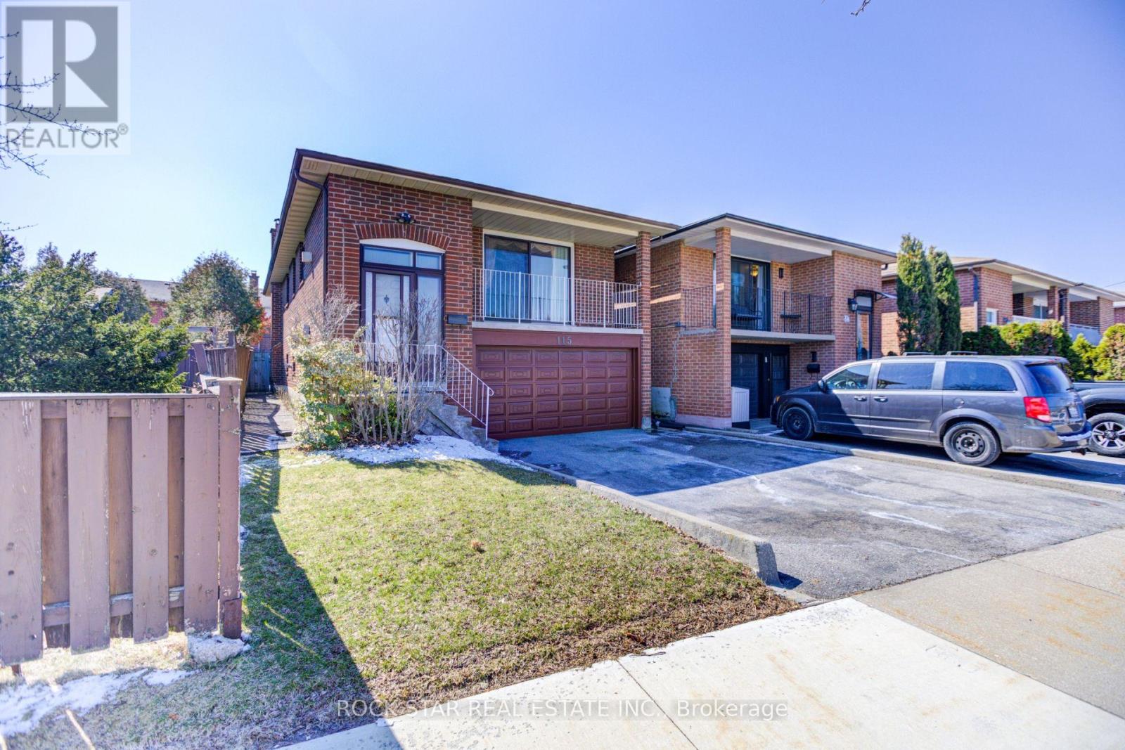 115 Glen Shields Avenue, Vaughan, Ontario  L4K 1S9 - Photo 2 - N12980588